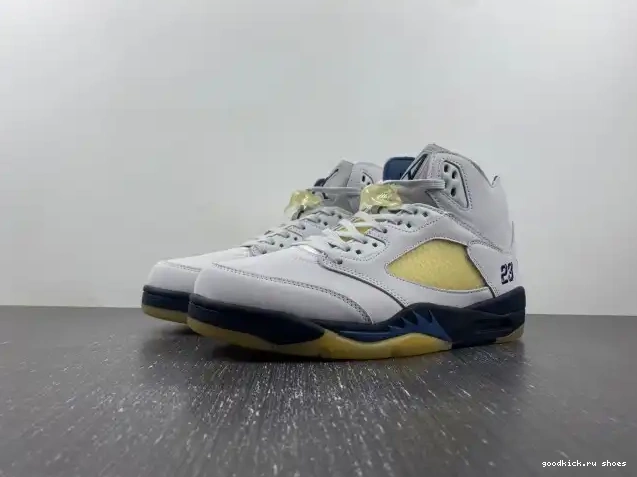 x FZ5758-004 Air Jordan WMNS 5 Ma Maniere A 0503